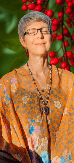 Reiki Master, Linda Emslie offers distant and hands-on healing.